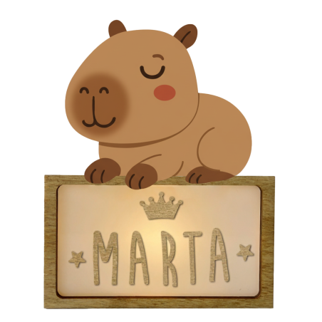 LÁMPARA MADERA PERSONALIZABLE modelo CAPIBARA CON KIT DE LETRAS VINTIUN